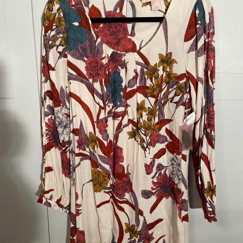 Love ❤️ 21 Multicolor Floral Long Sleeve Dress